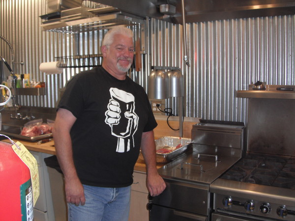 The deep fryer will be soon in full acction spitting out loads of french fries and onion rings!