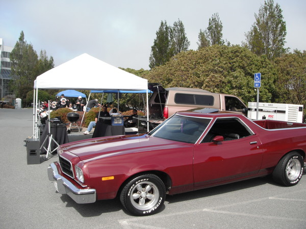 087