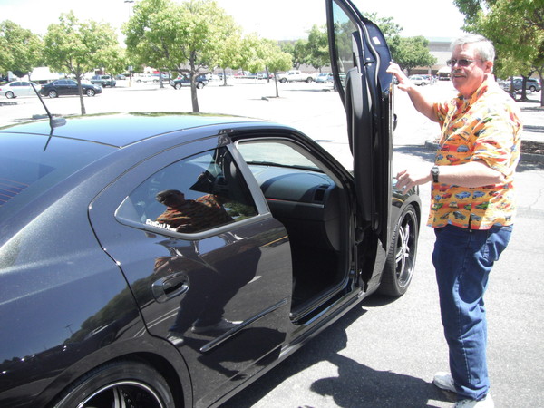 Dan Smith aka BIG D on Moparts shows off his Chargalambo.