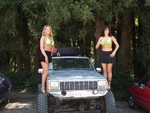 The Girls really took a liking to MMLer Lee's lifted Jeep.