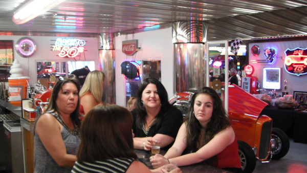 El Camino Real cruise night 2011 031