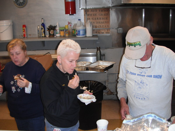 Ray's toy drive 2011 032
