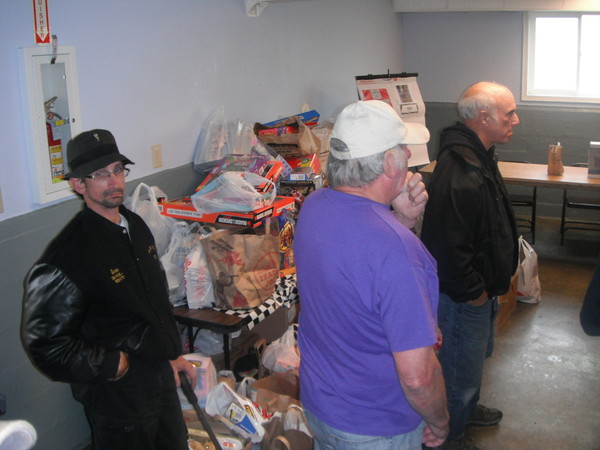 Ray's toy drive 2011 039