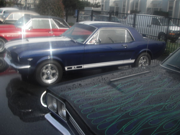 Ray's toy drive 2011 043