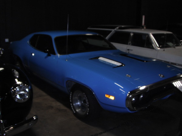Trip to Sacramento Car museum 050