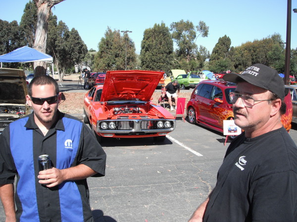 Moparts member Jeepmon and his son stop to vist us.