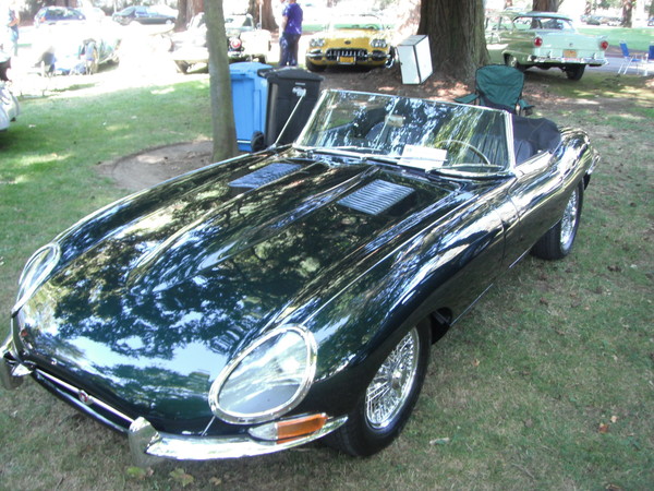 Cars in the park 2012 030