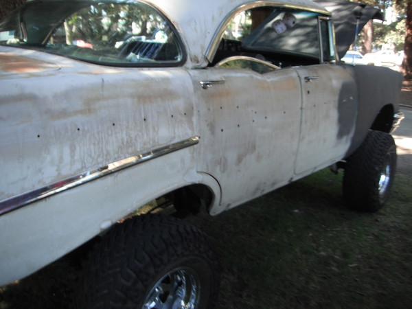 Cars in the park 2012 032