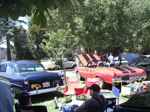 Cars in the park 2012 073