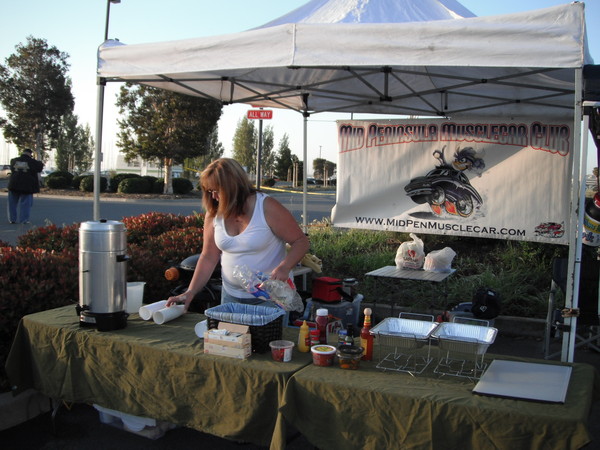 A big thanks to Kim Mitchell for all her help in making and serving  115 breakfest burittos, and 5 gallons of coffee!