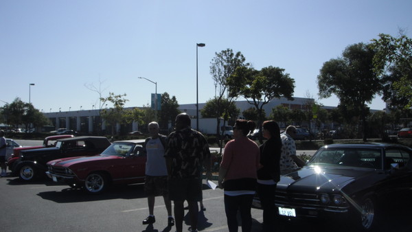 We all meet up to drive down as a group.