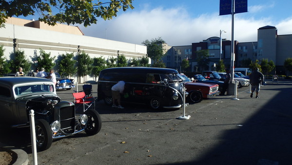 Millbrae A&W Festival 2013 011