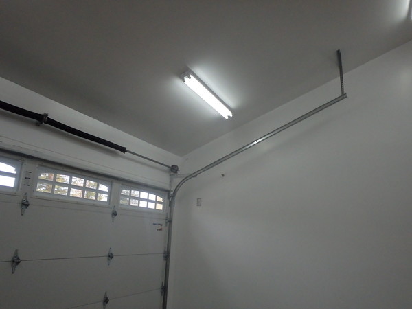 Roof Pitch garage door install 003
