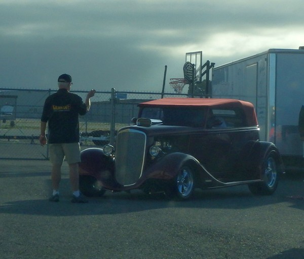 Hiller Airport Museum car chow. 013
