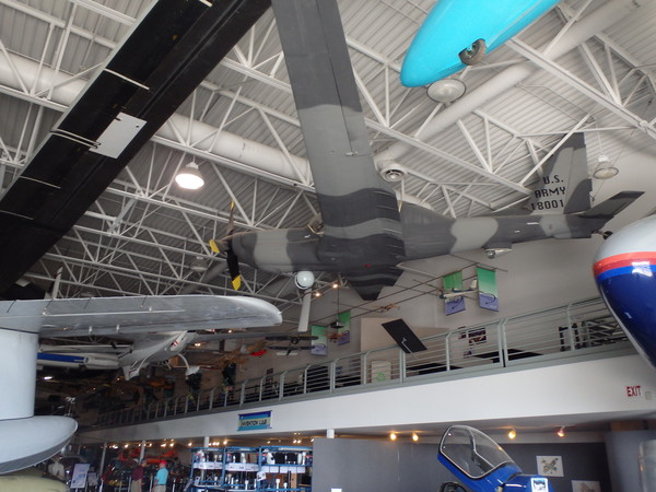 Hiller Airport Museum car chow. 042