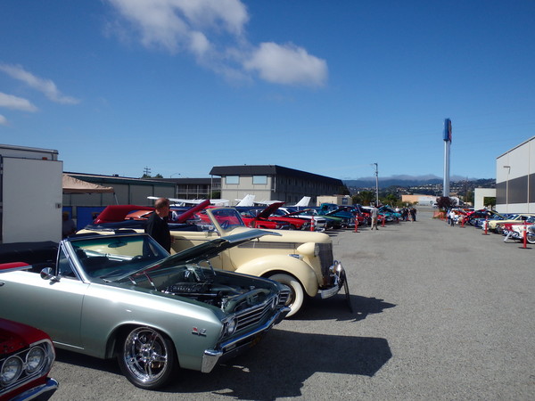 Hiller Airport Museum car chow. 063