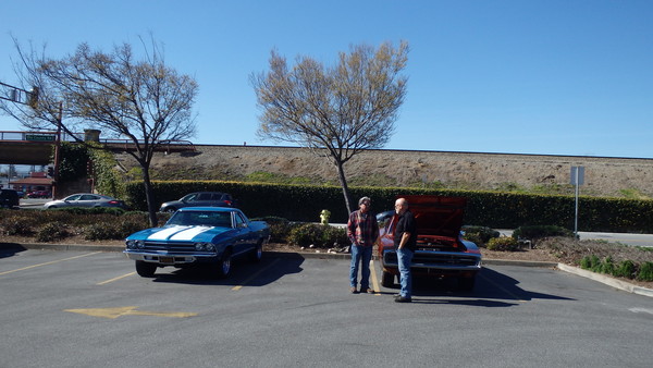 1st car cruise of 2019 starting in San Carlos, Ca. Heading to Alice's Restaurant in Woodside, Ca. The ending up at Cameron's Pub in Half Moon Bay, Ca.