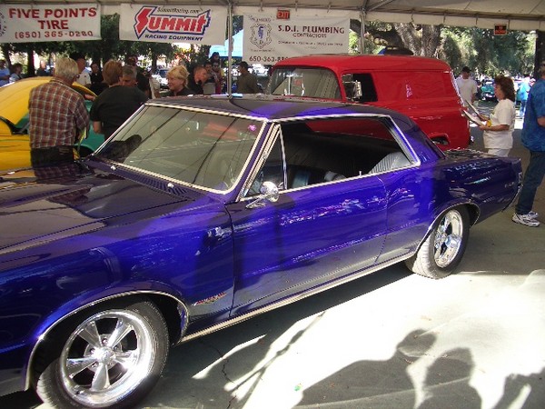 Best paint got this GTO a big award.